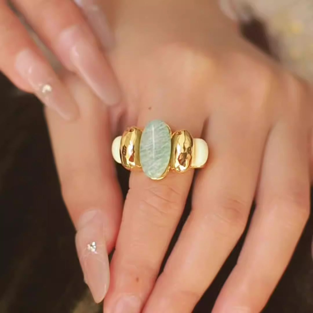 Zilora – Minimalistischer Designer-Ring ✨ Europäischer Stil in Gold