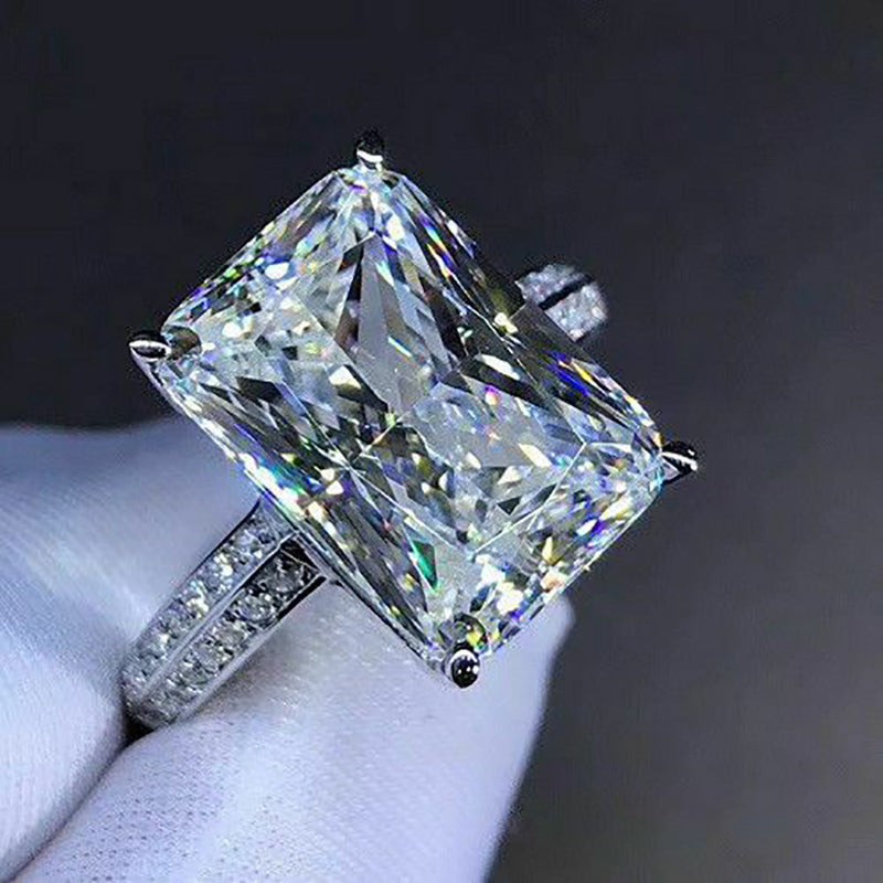 Zilora – Oversize-Zirkonring ✨ Stilvoll und zeitlos