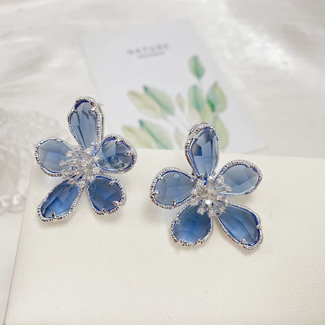 Zilora – Glamouröse Blüten-Ohrringe ✨ Stilvoll, edel & zeitlos schön