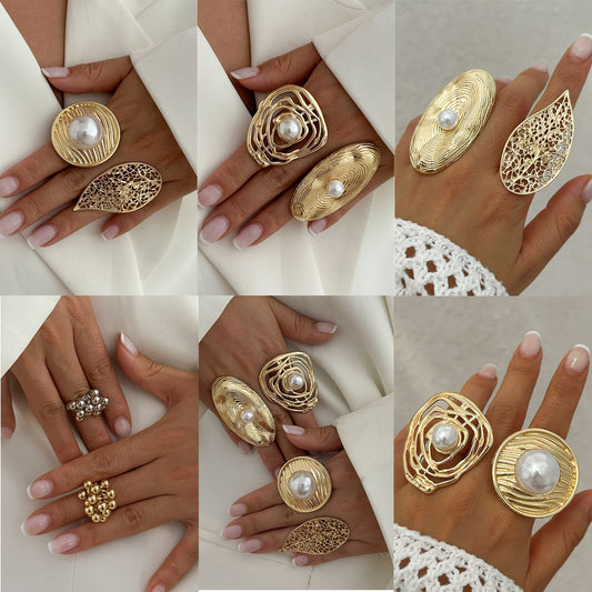 Zilora – Eleganter Wickelring mit Perlen-Design ✨ Verstellbar und stilvoll