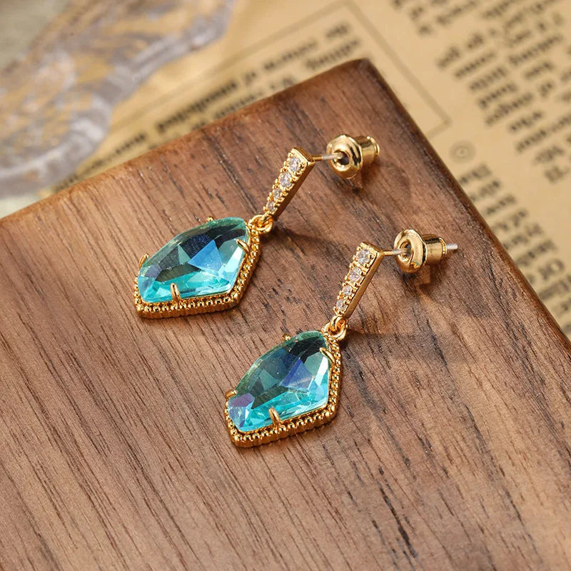 Zilora – Luxuriöse Glas-Kristall Ohrringe 💎 Glanzvoll & Modern