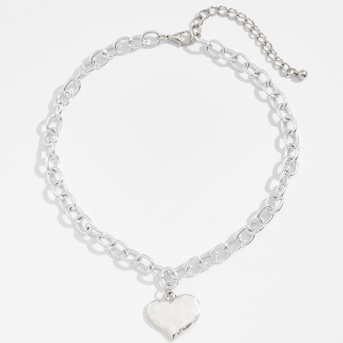 Zilora – Herzförmige Anhänger-Kette ✨ Moderner Glanz und stilvolle Eleganz