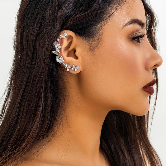 Zilora – Luxuriöser Ohrclip mit Diamant-Glanz 🦋 Ein Hauch von Märchen